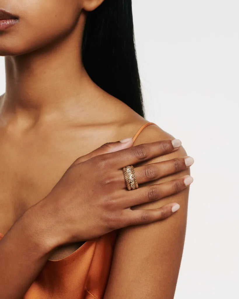 BUBBLE RINGS – Ring aus 18-karätigem Roségold mit weißen und braunen Diamanten – nur auf Sonderbestellung im Geschäft erhältlich