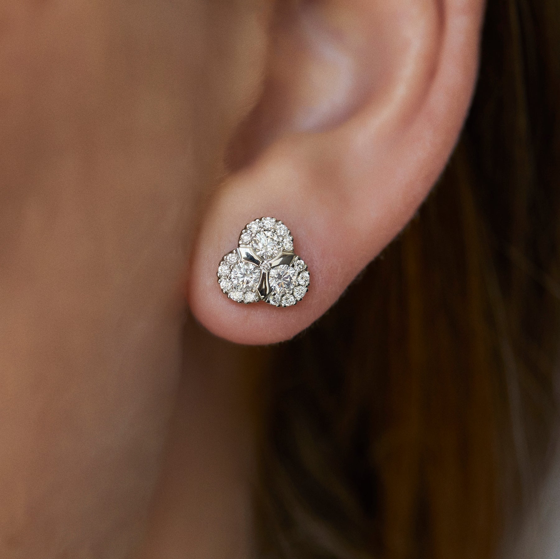 Gioia - Platinum Diamond Earrings